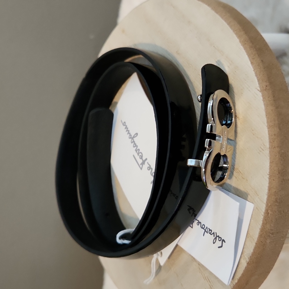 NWT Salvatore Ferragamo Calf Patent Belt